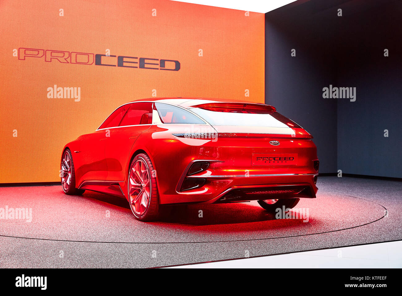 Kia proceed hi-res stock photography and images - Alamy