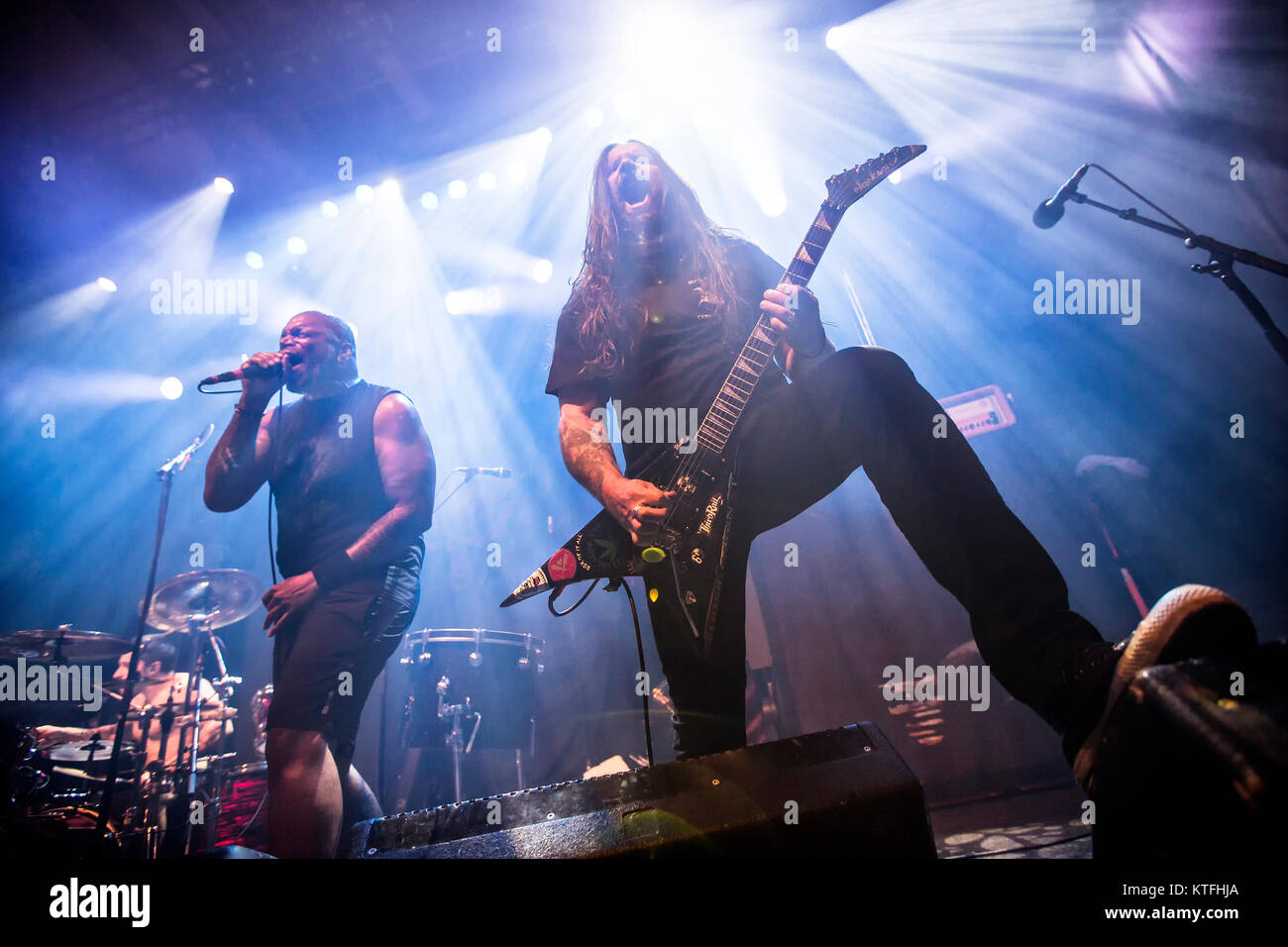 The Brazilian death and thrash metal band Sepultura performs a live concert at Rockefeller in Oslo. Here vocalist Derrick Green is seen live on stage with guitarist Andreas Kisser. Denmark, 07/02 2017. Stock Photo