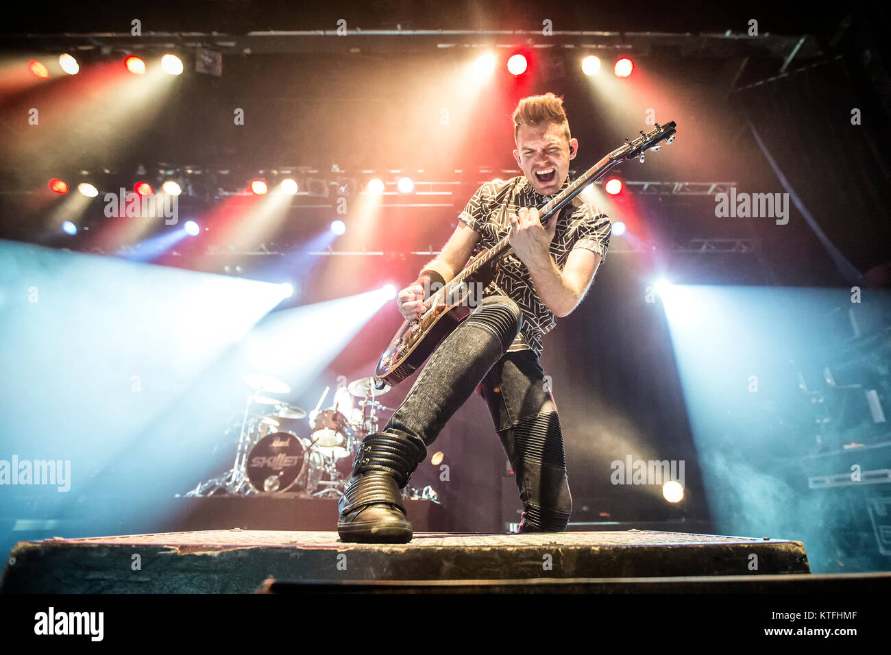 Skillet band hires stock photography and images Alamy