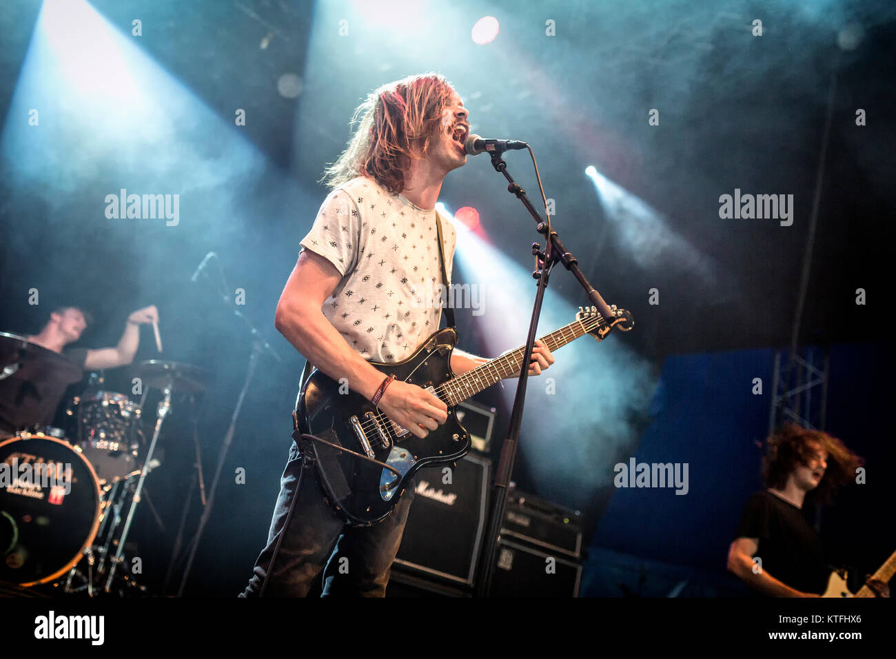 Sludge metal music hi-res stock photography and images - Alamy