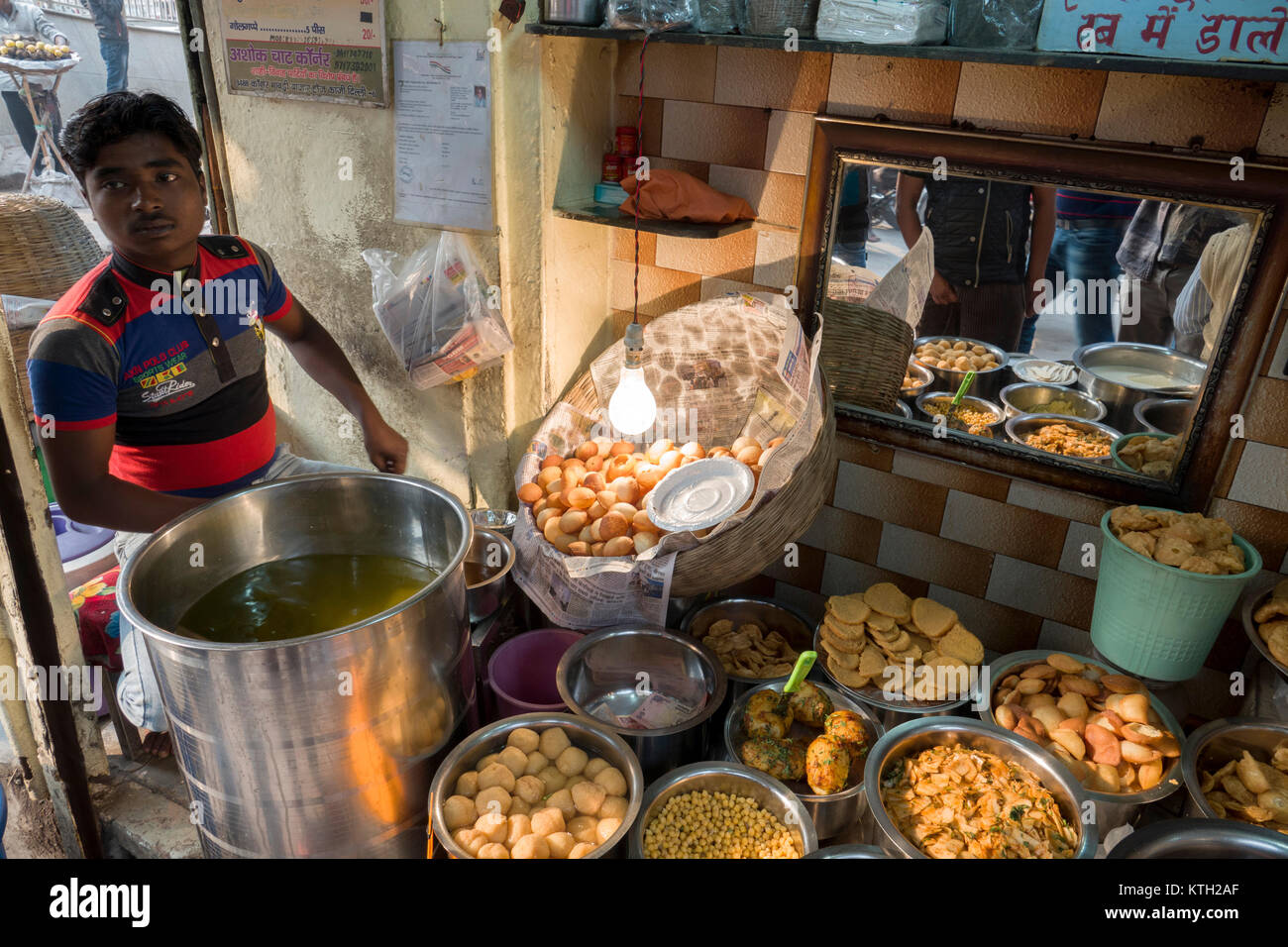 Man selling street food from stall in old Delhi, India Stock Photo