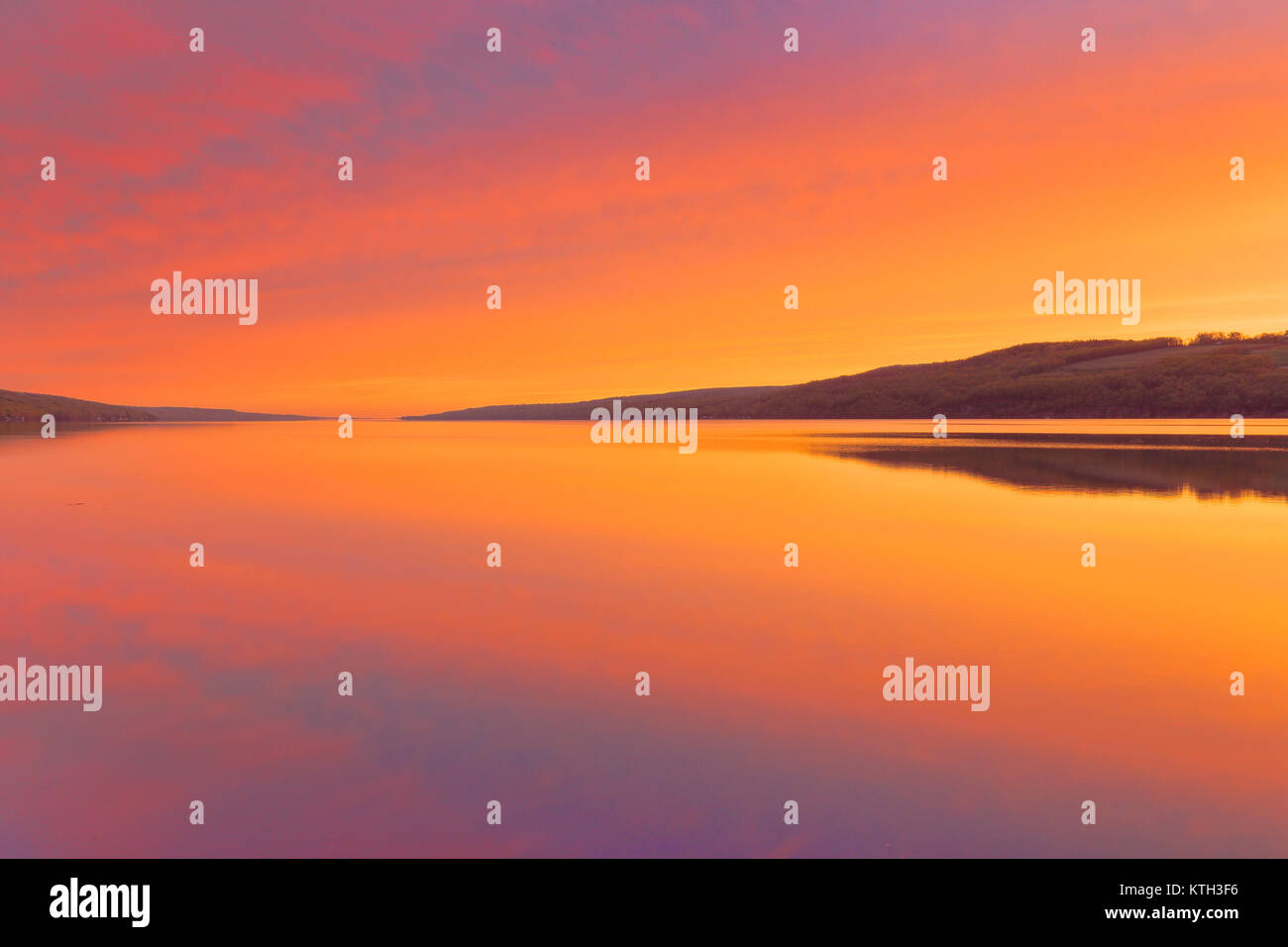 Sunrise on Seneca Lake, Finger Lakes, Watkins Glen, New York, USA Stock