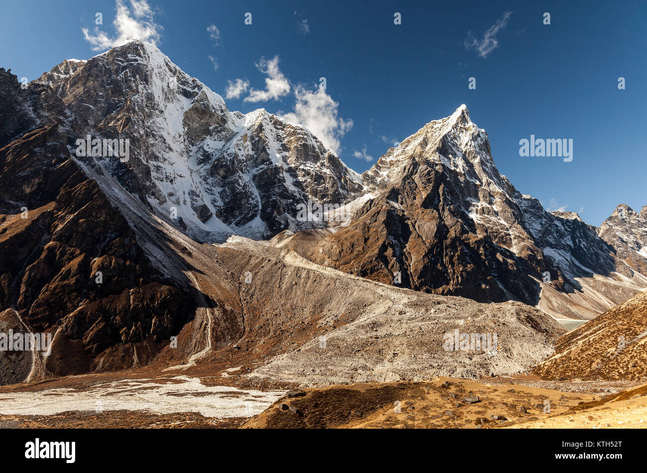 mountains in Himalayas, Nepal Stock Photo - Alamy