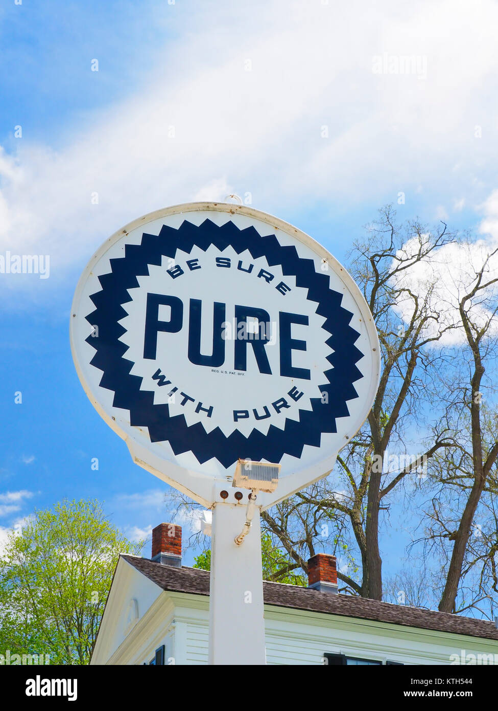 gas station boston village cuyahoga valley national park stock photo 170022276 alamy alamy