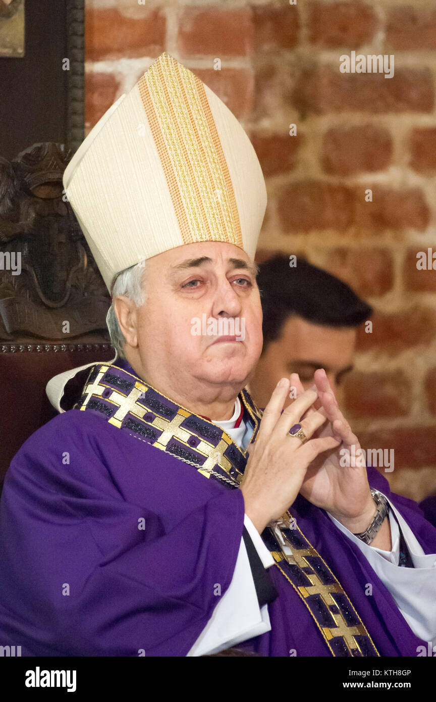 Salvatore Pennacchio, Apostolic Nuncio to Poland, in Church