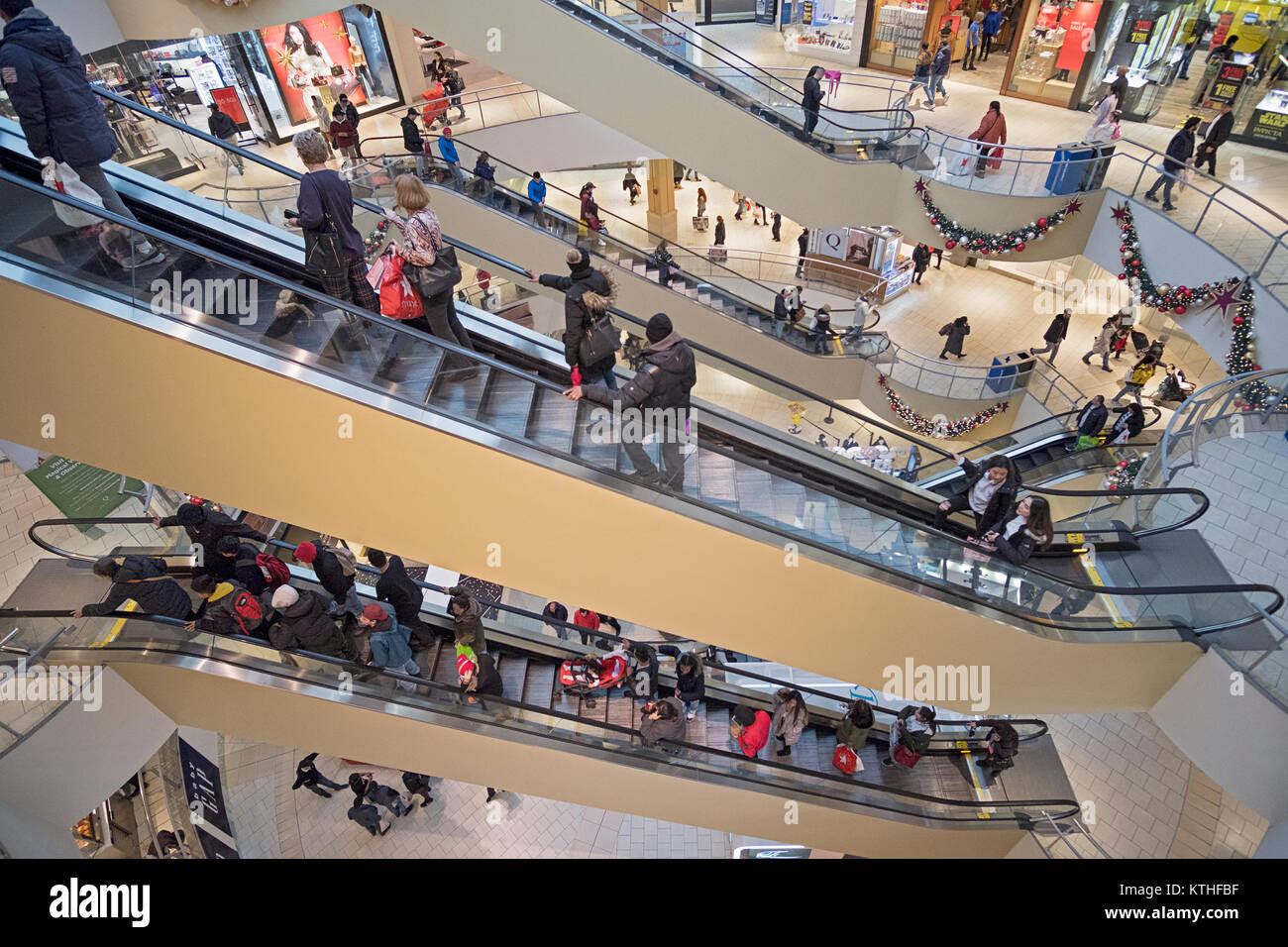 Kohl's department store shopping bags in the Rego Center Mall in Queens in  New York on Saturday, February 18, 2017, 2017. Kohl's is expected to report  its fourth-quarter earnings on February 23rd. (©