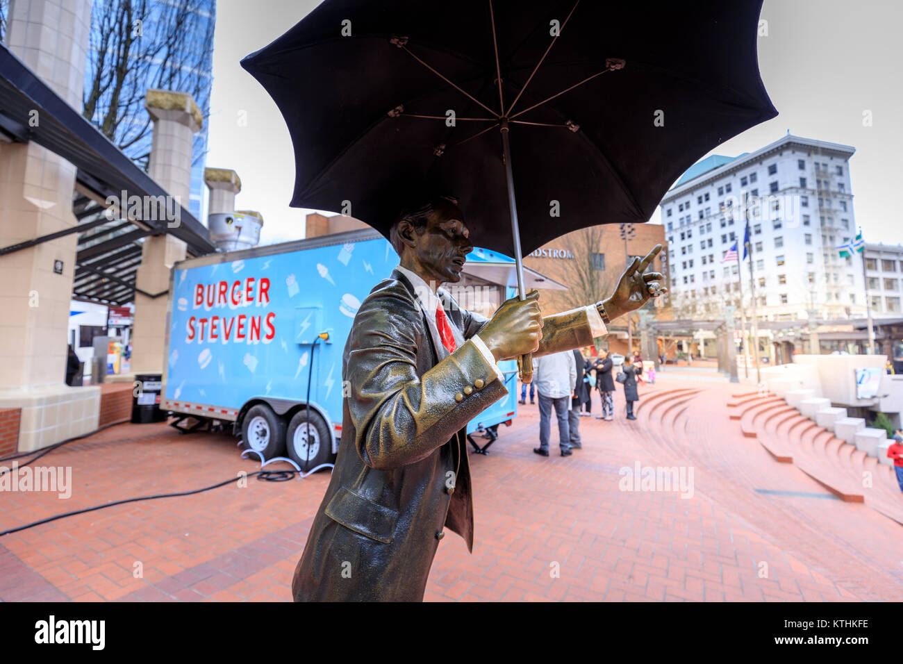 Allow Me (Umbrella Man) by John Seward Johnson II photo 2