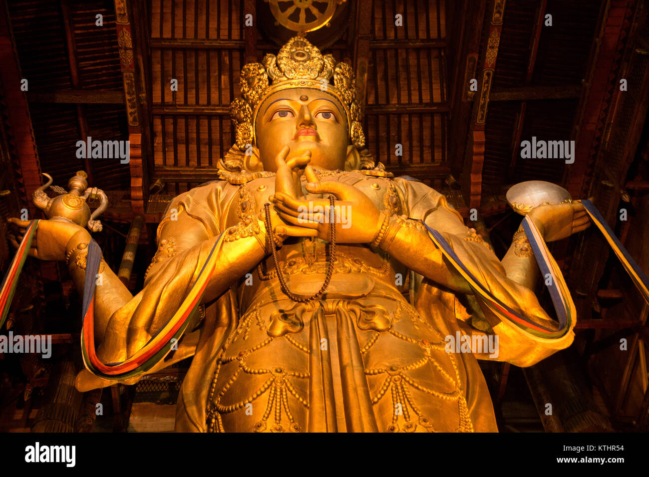 Statue of Avatulokiteśvara is considereed the tallest indoor statue in