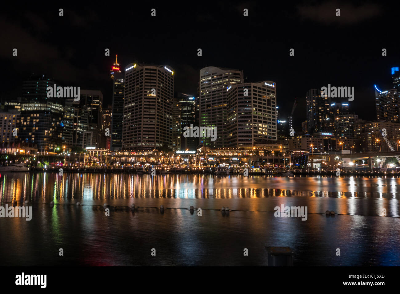 sydney darling harbour at night Stock Photo - Alamy