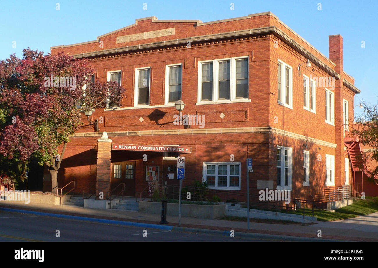 Benson Community Center (Omaha 60 St x Maple) from SE 1 Stock Photo Alamy