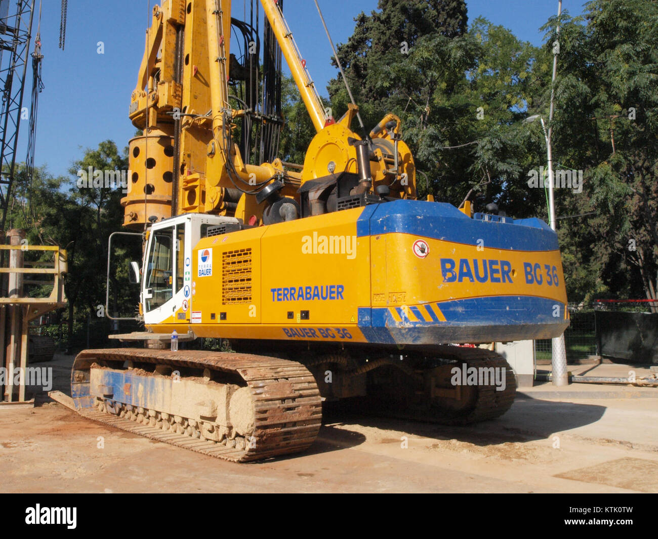 Bauer bg 36 drilling rig hi-res stock photography and images - Alamy