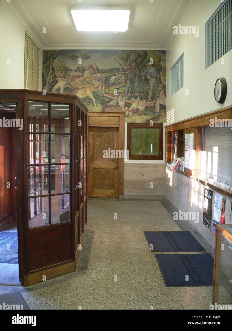 Beresford, South Dakota post office interior facing N 1 Stock Photo Alamy