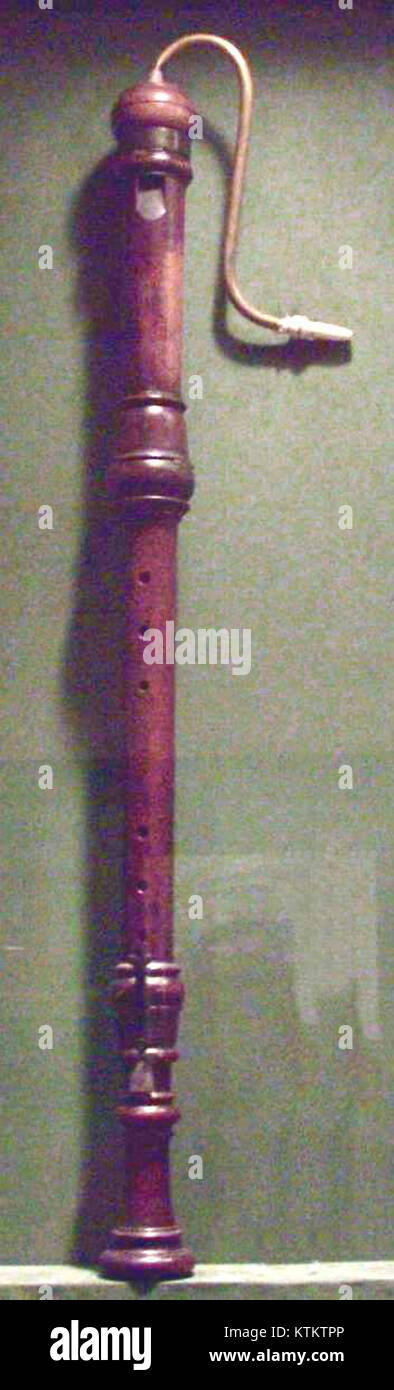 Bass recorder hi-res stock photography and images - Alamy Bass recorder hi-res stock photography and images - Alamy