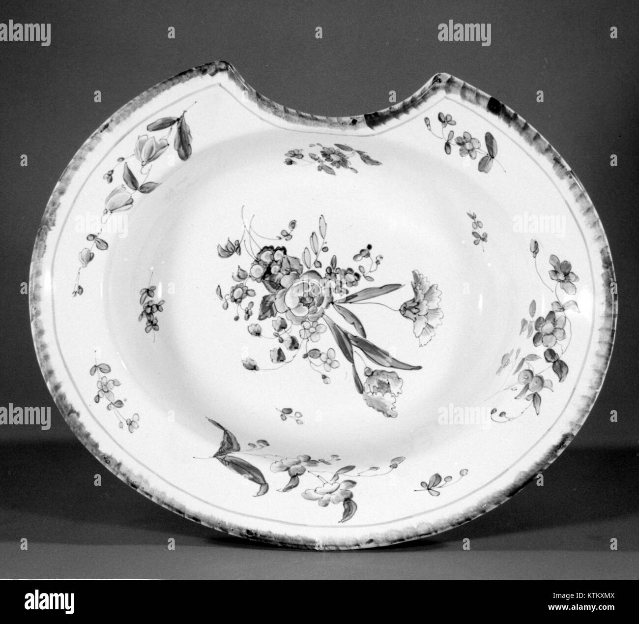 Barber's basin MET 188896 Stock Photo Alamy