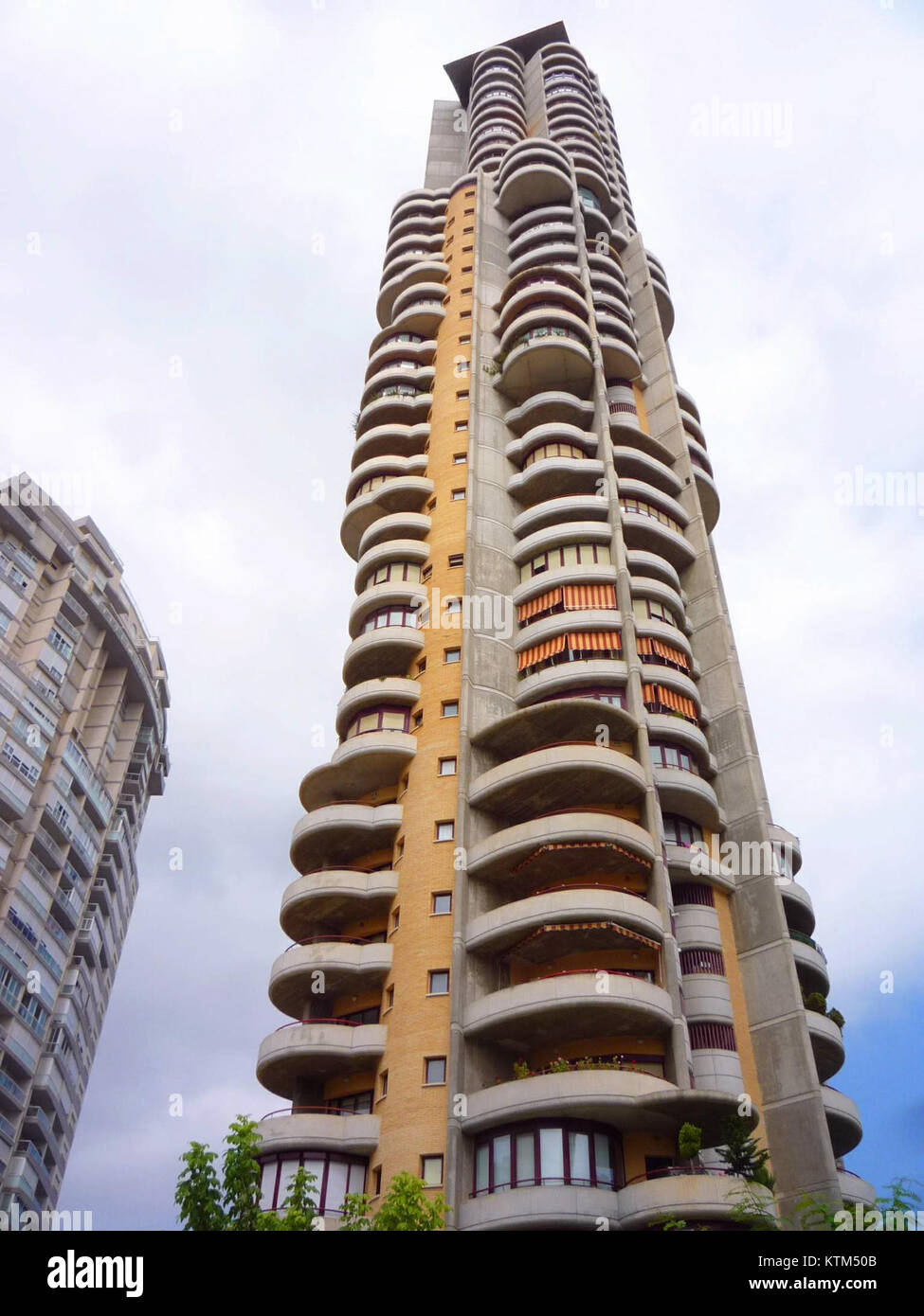 benidorm-edificio-neguri-gane-08-KTM50B.jpg