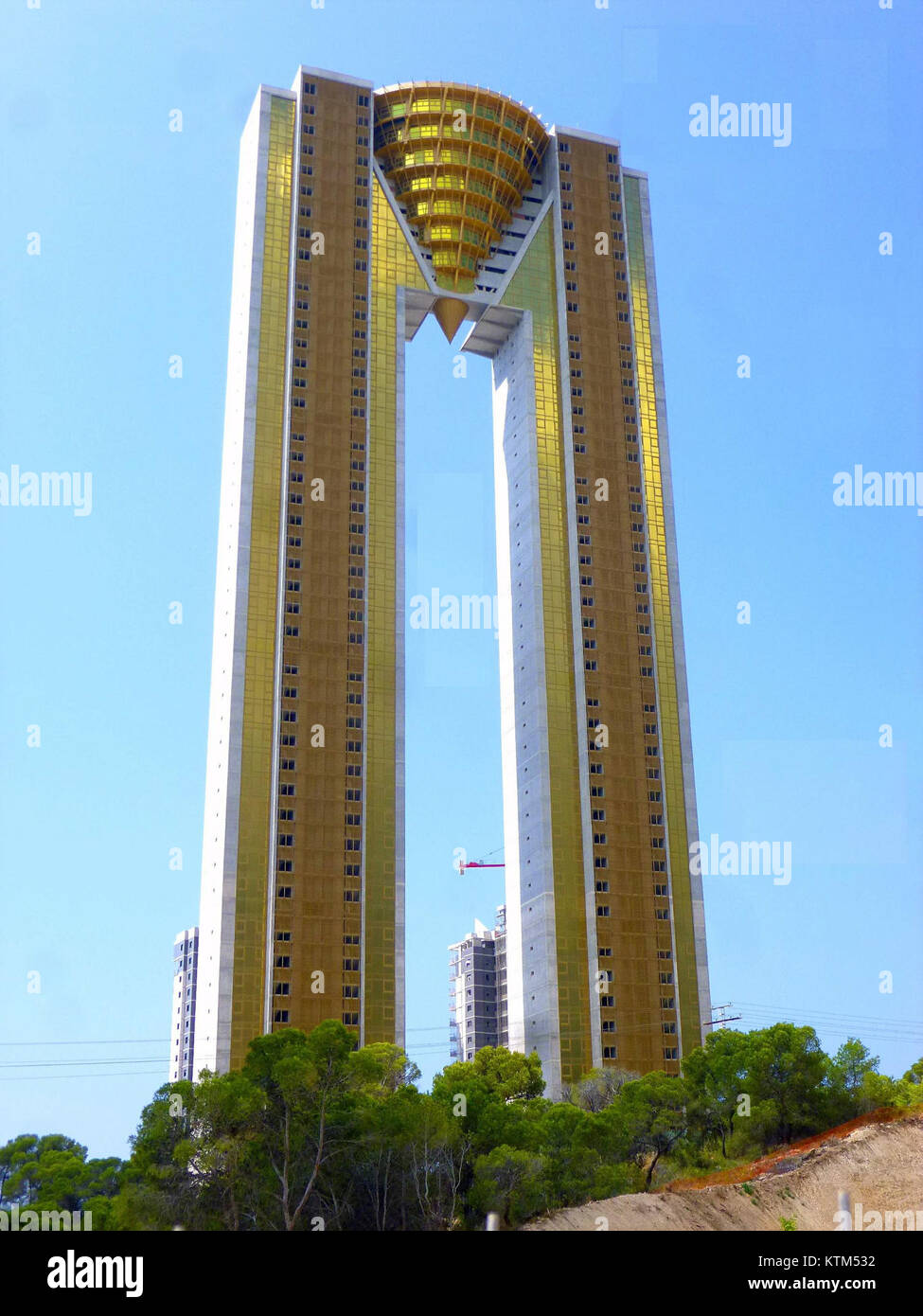 Tall residential structure stands hi-res stock photography and images ...