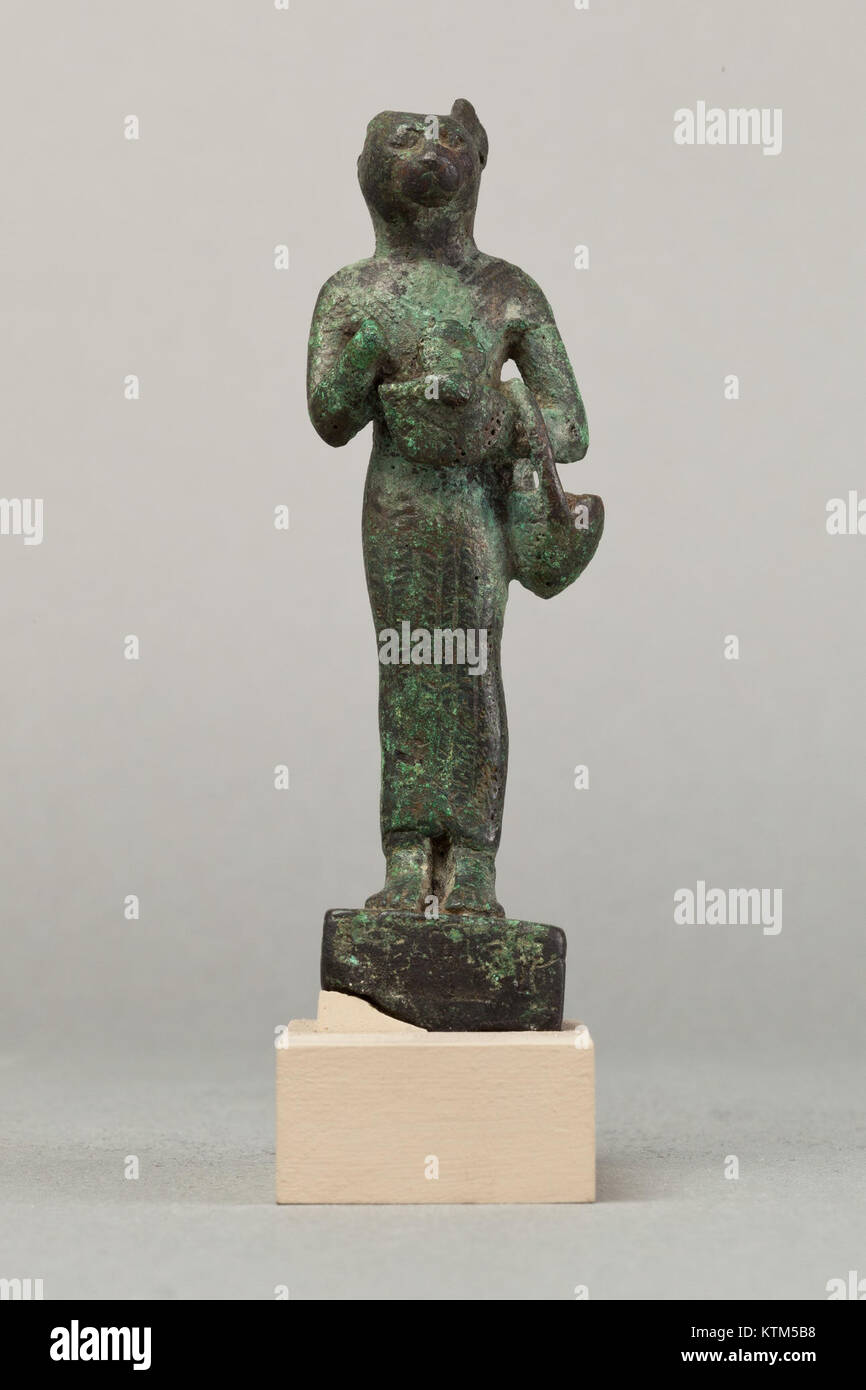 Lion headed goddess bastet hi-res stock photography and images - Alamy