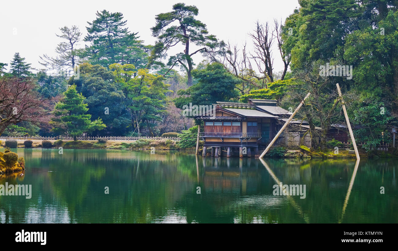 Uchihashi-tei Tea House at Kenrokuen Garden in Kanazawa Stock Photo - Alamy