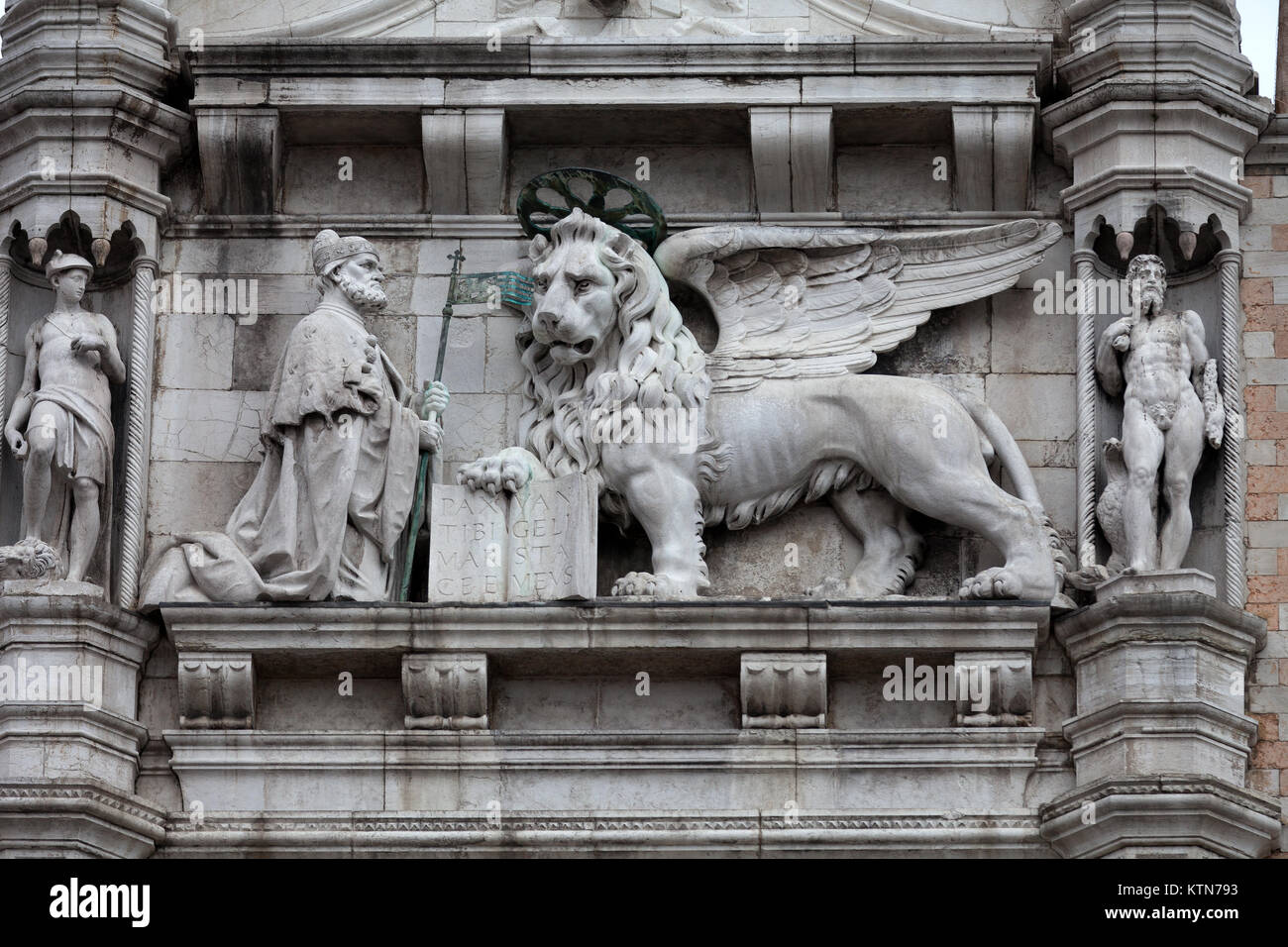 Venice. Winged Lion of St. Mark symbol of Venice Stock Photo Alamy