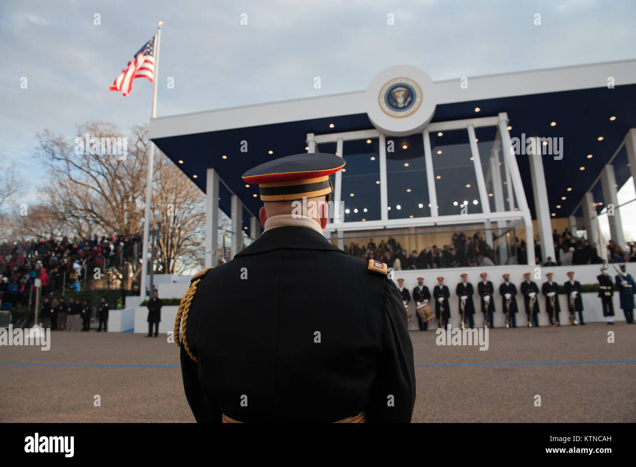 WASHINGTON, D.C. — U.S. Army Band members standby for President
