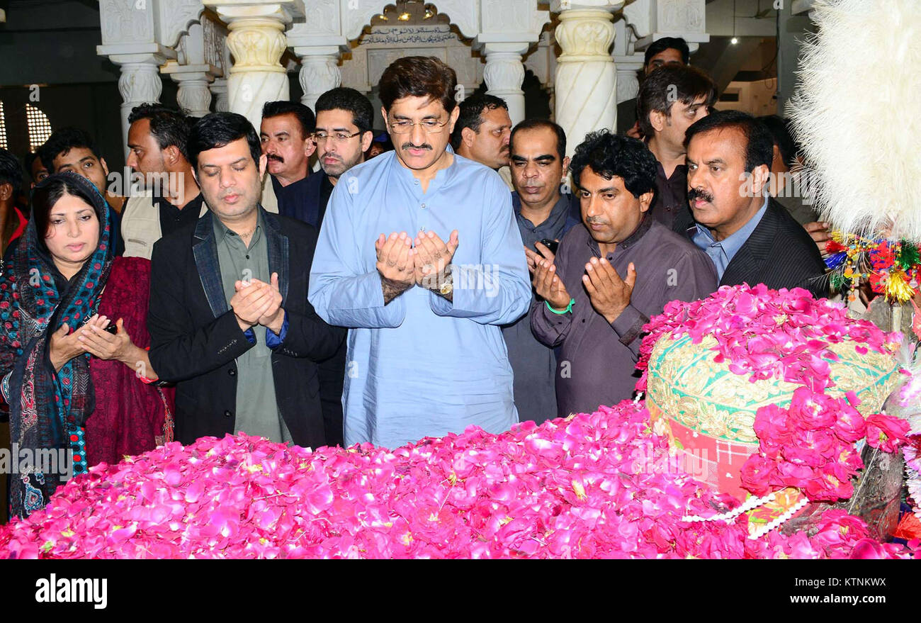 Sindh Chief Minister Syed Murad Ali Shah offering Fateha for the peace of  departed soul of at grave of the PPP chairperson, Slain Benazir Bhutto in  the connection of her Death Anniversary,