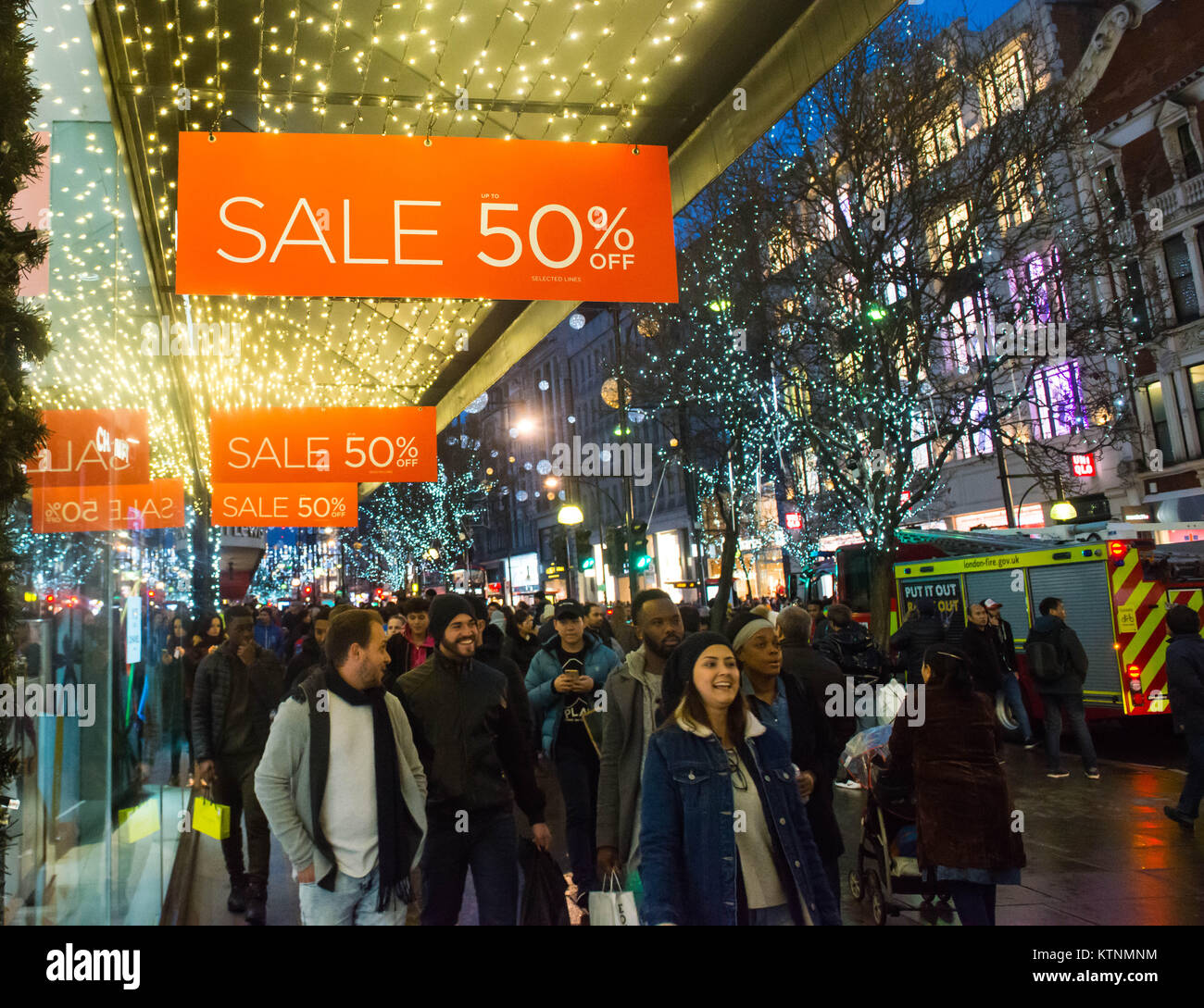 Oxford Circus, London. United Kingdom. 26th December 2017. Large crowd