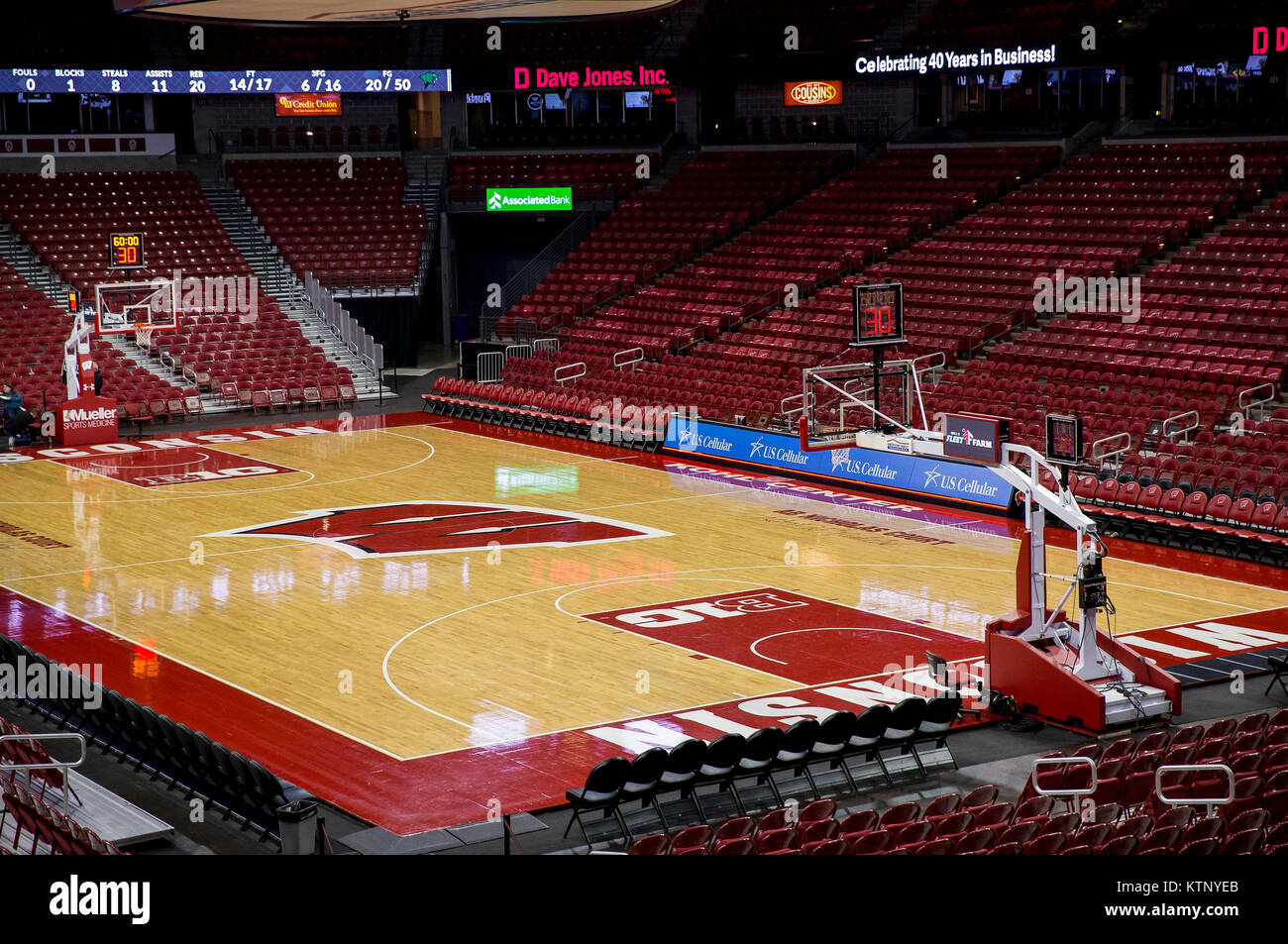 Madison, WI, USA. 27th Dec, 2017. A view of the court before the