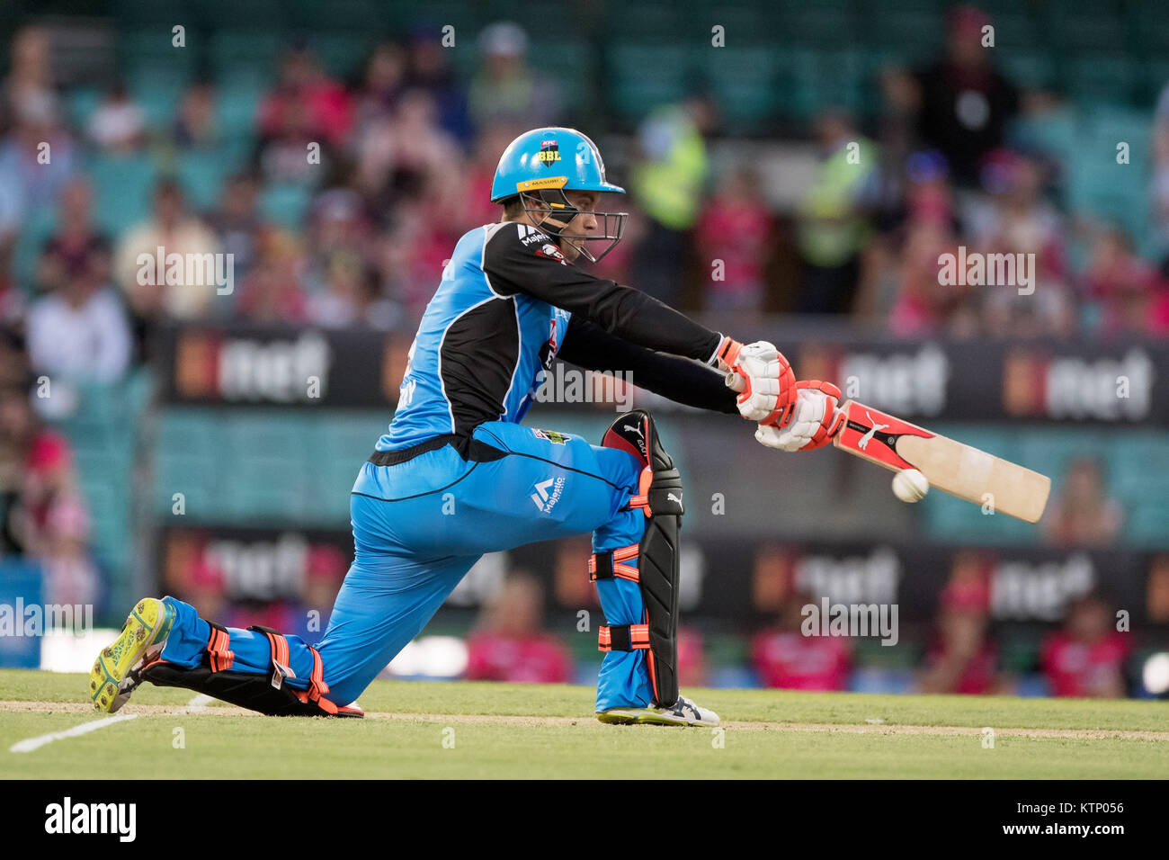 Sydney, Australia. 28th Dec, 2017. Adelaide Strikers player Alex Carey hits the ball at the KFC Big Bash League Cricket game between Sydney Sixers v Adelaide Strikers at The SCG in Sydney. Credit: Steven Markham/Alamy Live News Stock Photo