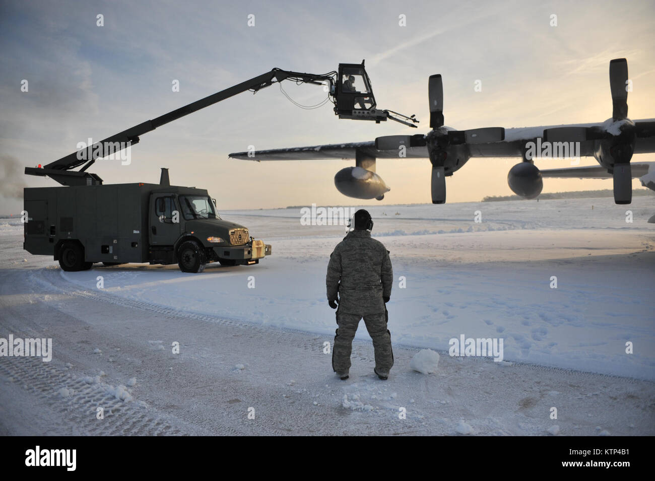 WESTHAMPTON BEACH, NY - Airmen from the 106th Rescue Wing Civil ...