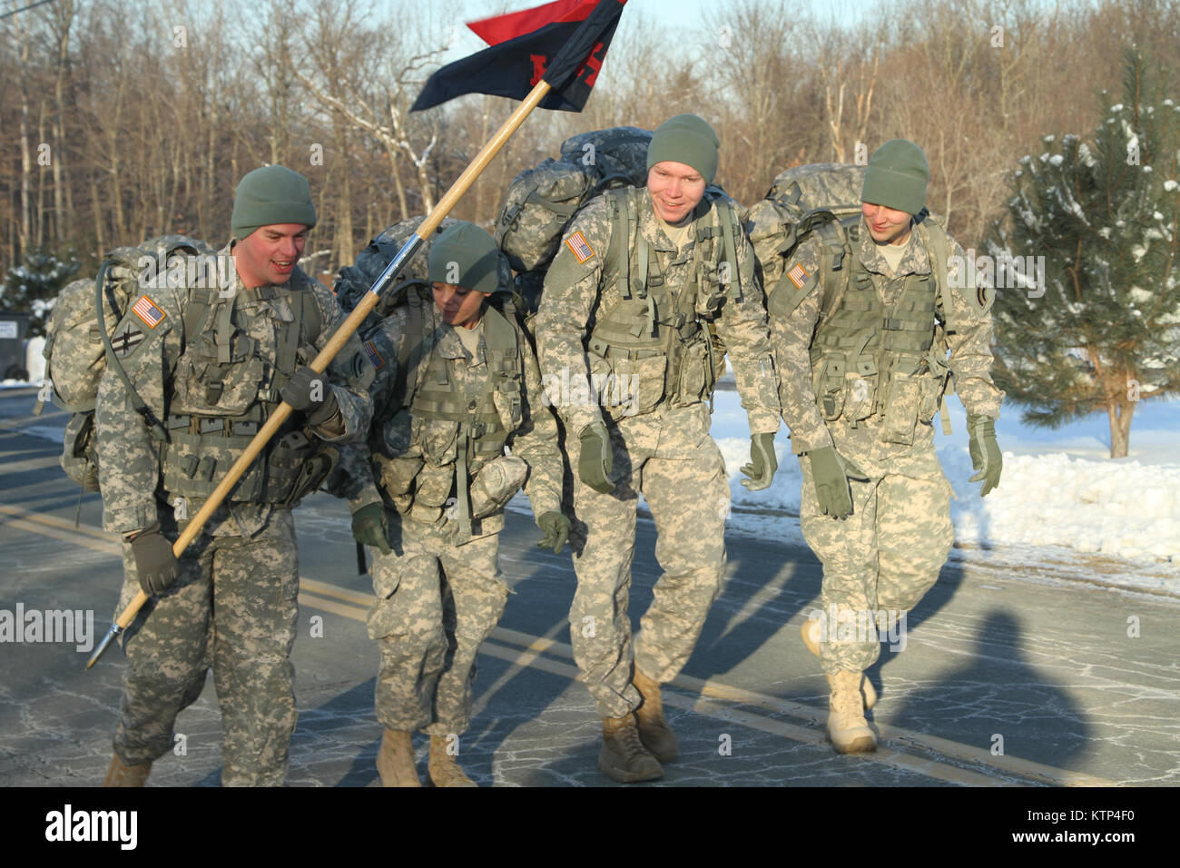 Soldiers of the 42nd Infantry Division Headquarters Support Company ...