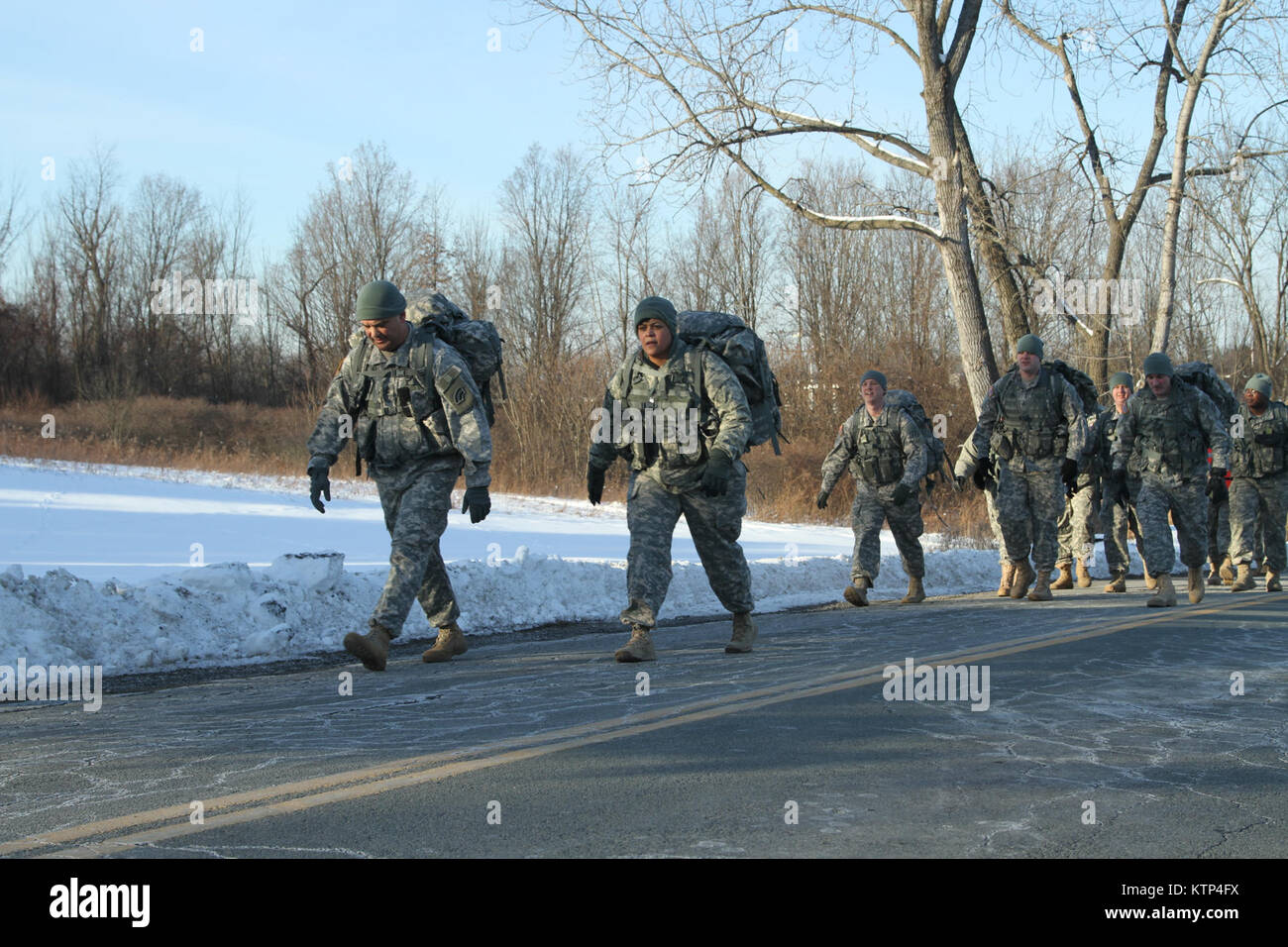 Soldiers of the 42nd Infantry Division Headquarters Support Company ...
