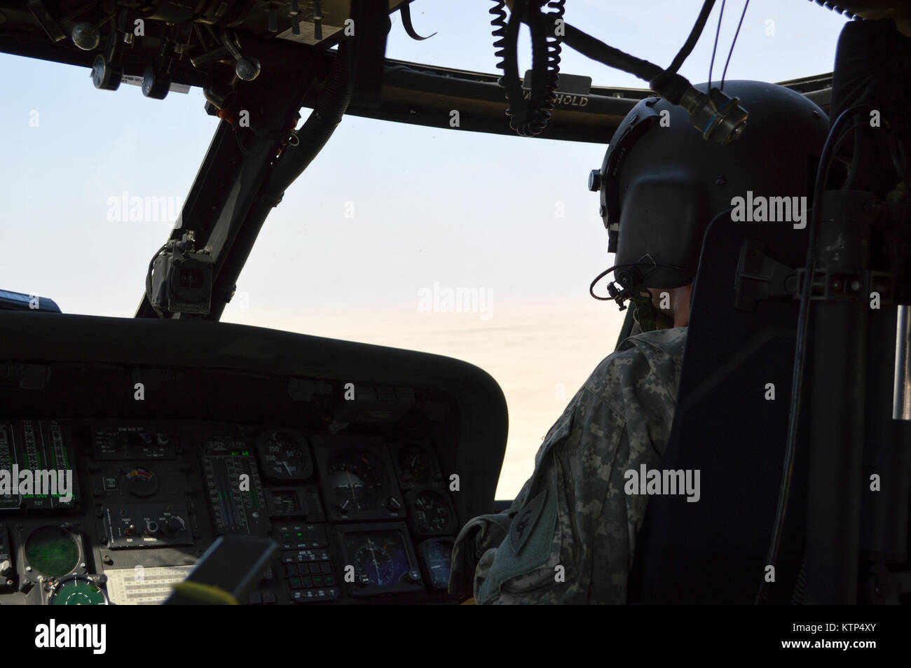 U.S. Army National Guard personnel daily duties and life. Working, training, helping, assisting, people, event, teaching and learning.  Soldier, sailor, airman, forces, armed forces, military, defence, defense, serviceman, service, duty. Stock Photo