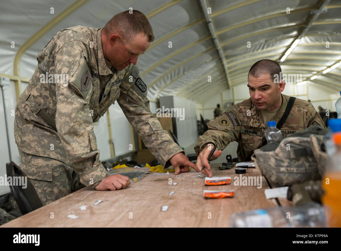 Soldiers from U.S. Army Central Command Warrior Leadership Course ...