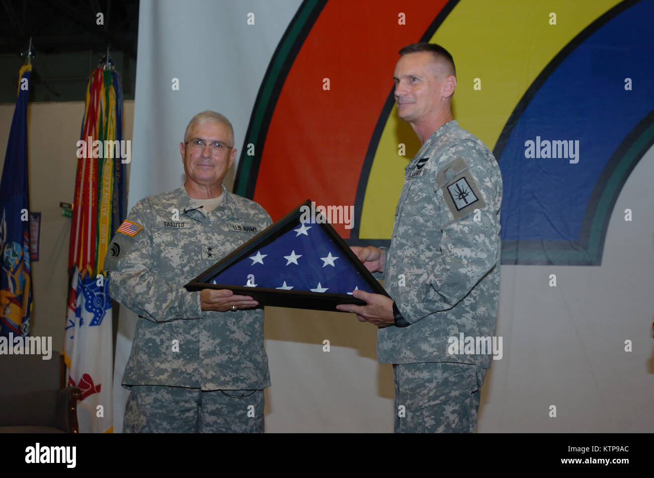 U.S. Army National Guard personnel daily duties and life. Working ...