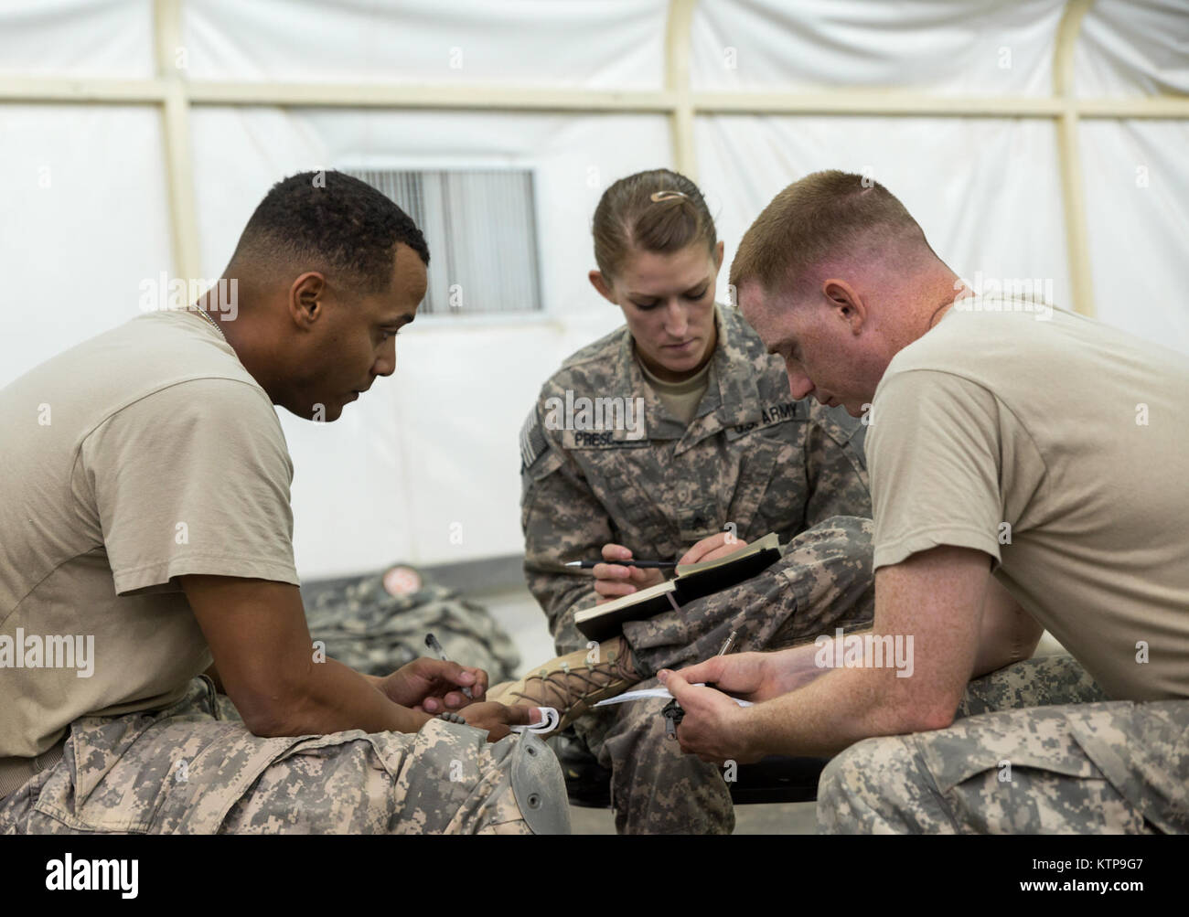 Soldiers from U.S. Army Central Command Warrior Leadership Course ...