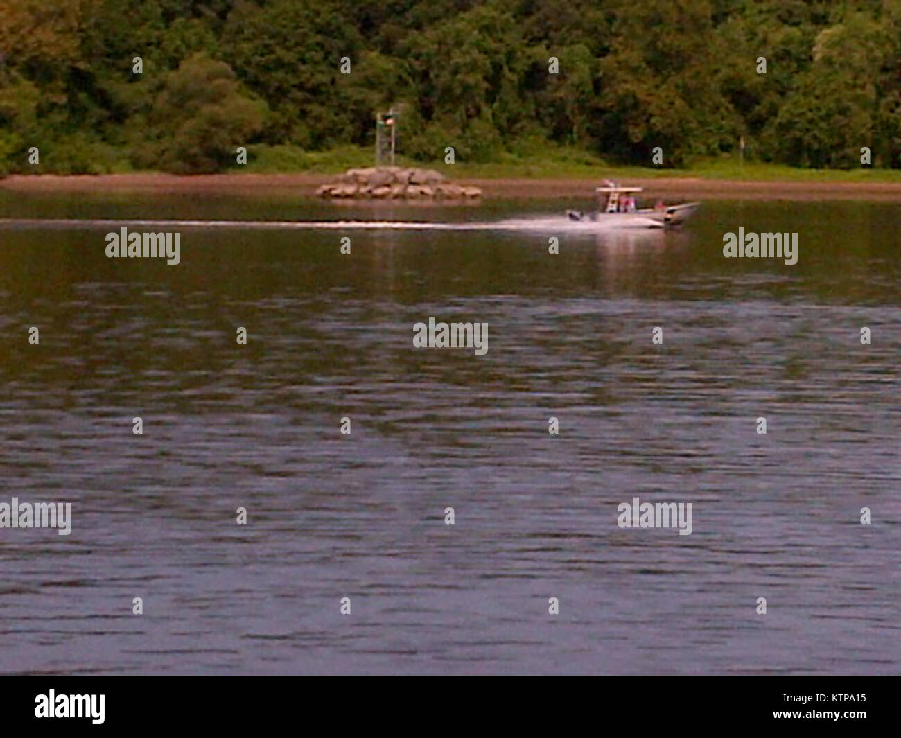 SCHODACK ISLAND STATE PARK Naval Militia Patrol Boat 220under way