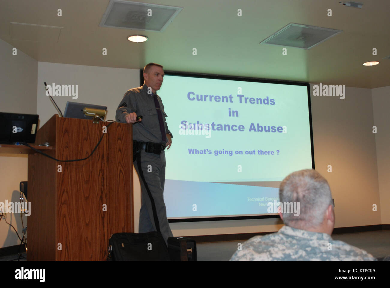 LATHAM- New York State Police Technical Sgt. Doug Paquette speaks to an audience of Joint Forces Headquarters personnel here on Wednesday Oct. 22 during a &quot;Lunch and Learn&quot; presentation held to mark Substance Abuse Prevention Week. Paquette discussed drug abuse issues and concerns. (DMNA Photo by Eric Durr/Released) Stock Photo