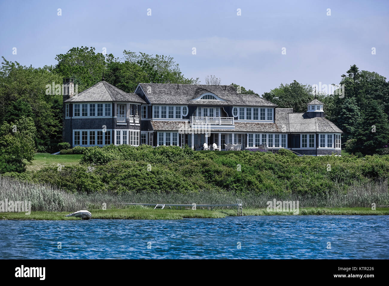 Waterfront mansion, Chatham, Cape Cod, Massachusetts, USA. Stock Photo