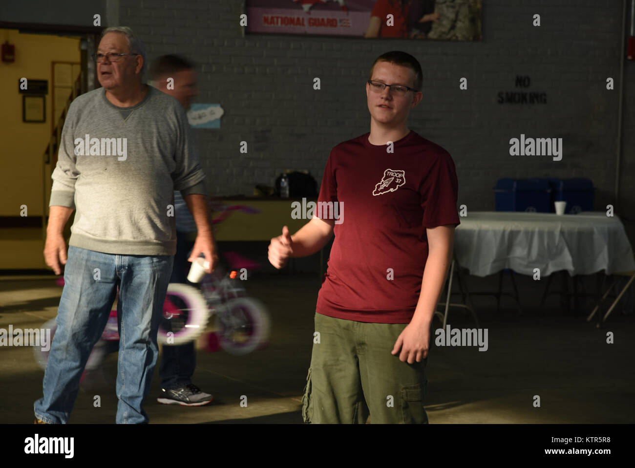 U.S. Army National Guard personnel daily duties and life. Working ...