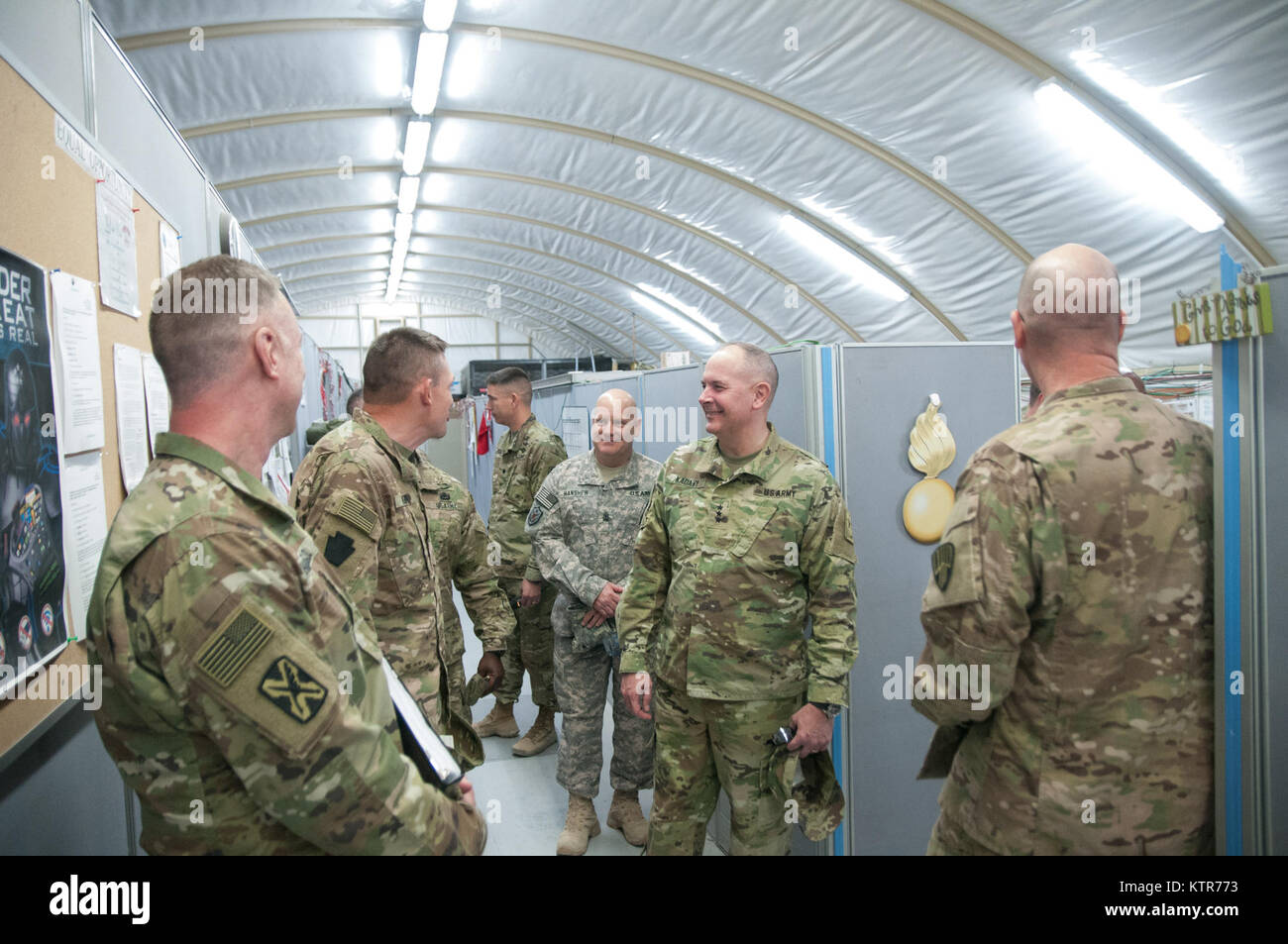 U.S. Army National Guard personnel daily duties and life. Working ...