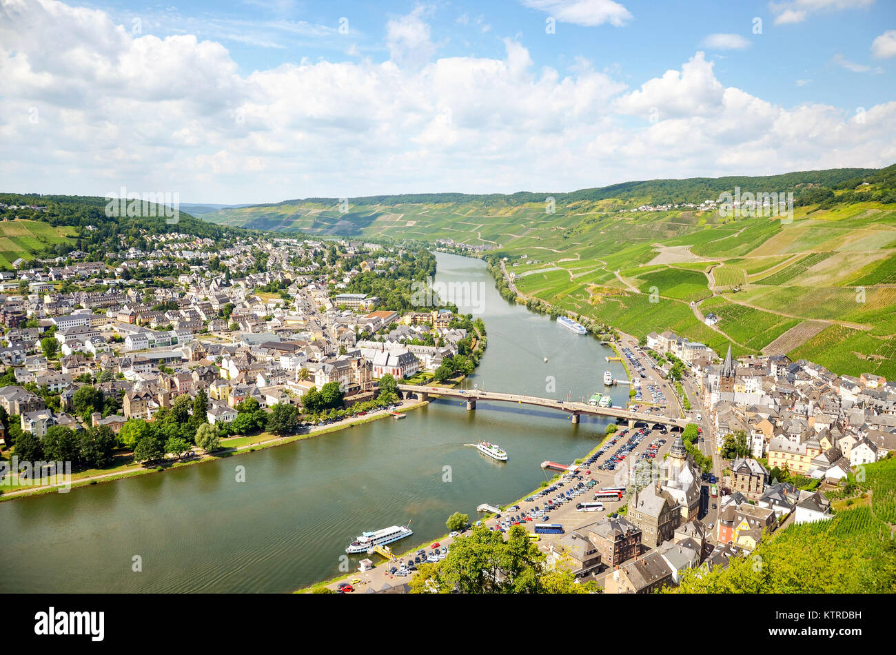 Moselle Valley Germany: View from Landshut Castle to the old town Bernkastel-Kues with vineyards and river Mosel in summer, Europe Stock Photo