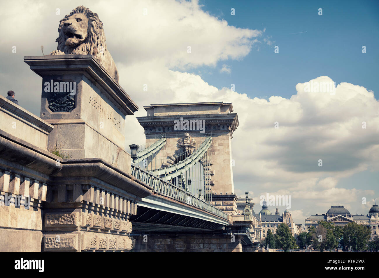 Lanchid or Chain Bridge in Budapest Hungary connects Buda and Pest Stock Photo