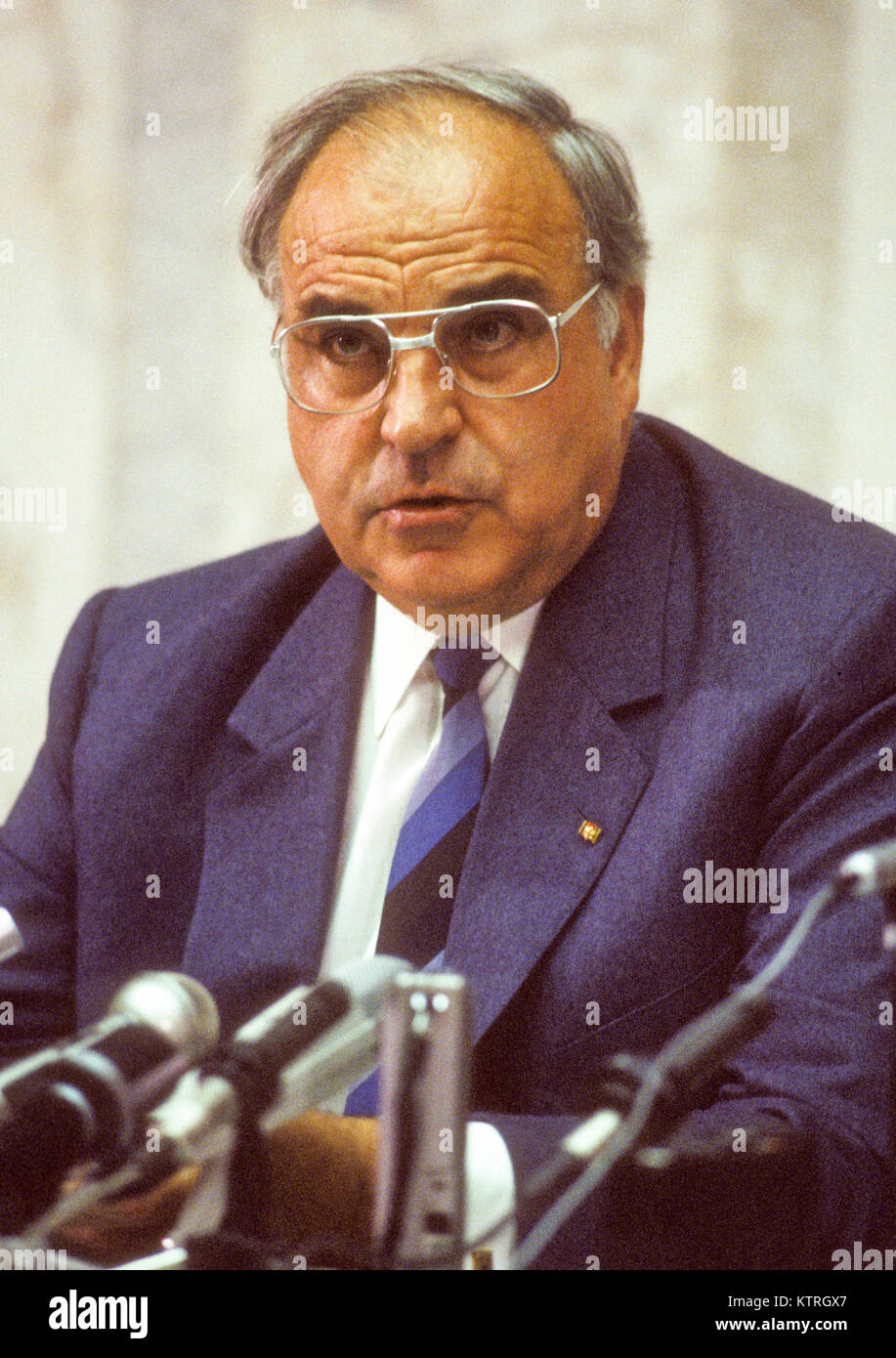 CDU Leader Helmut Kohl Stock Photo - Alamy