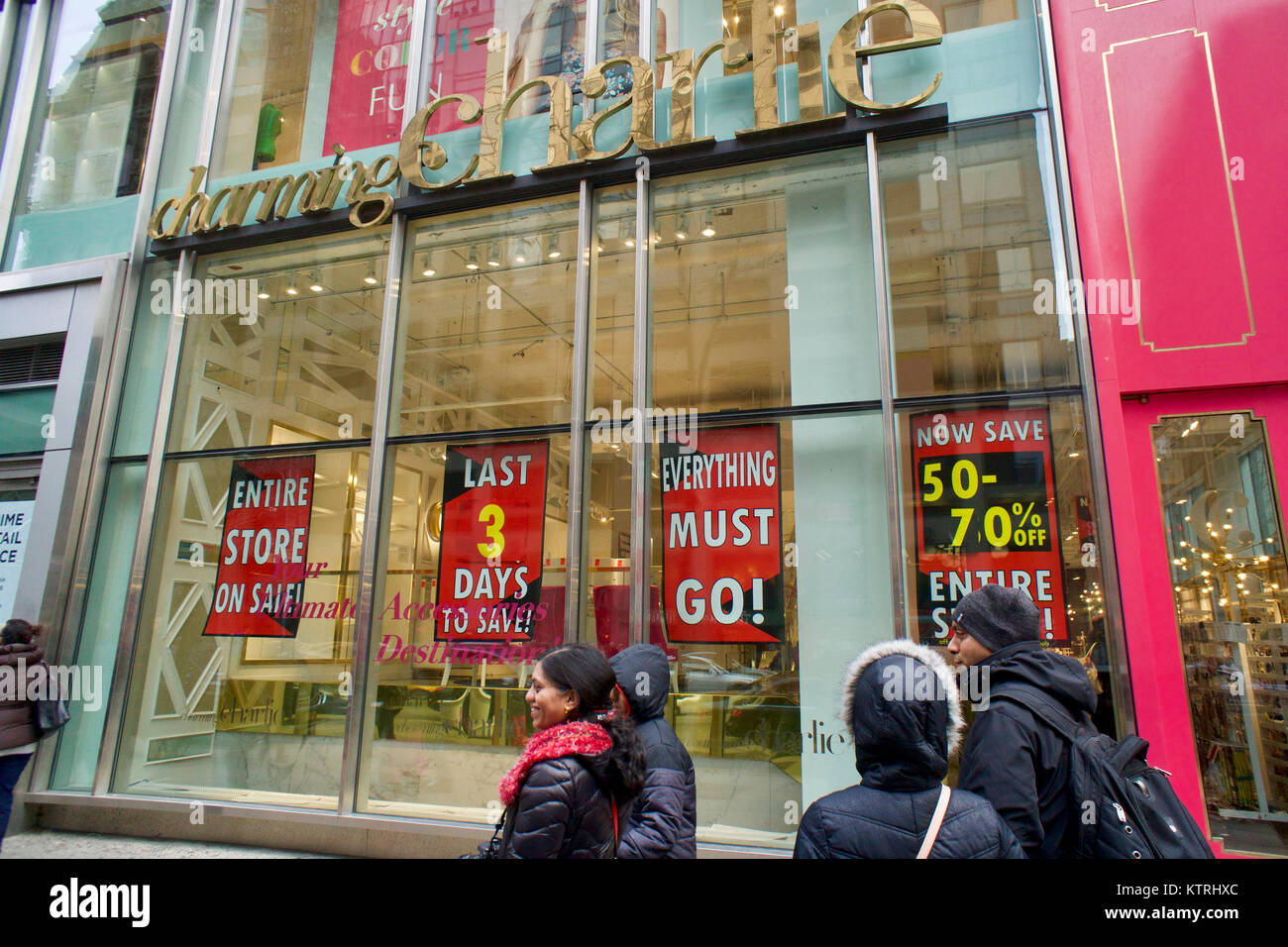 A Charming Charlie store in Midtown Manhattan in New York on Sunday, December 24, 2017. The retailer has recently filed for Chapter 11 bankruptcy protection and will close some stores. (© Richard B. Levine) Stock Photo