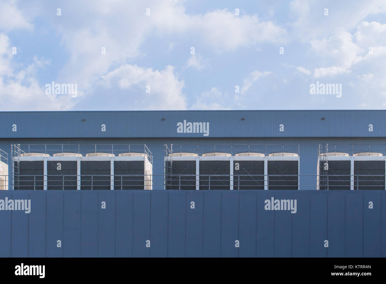 Industrial cooling tower hvac system hires stock photography and