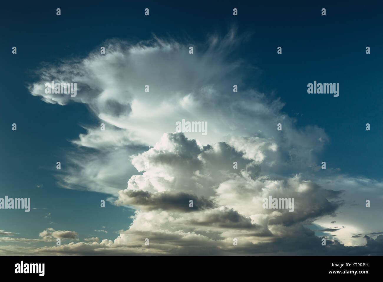 dramatic dark large cloud storm rainy in the sky Stock Photo - Alamy