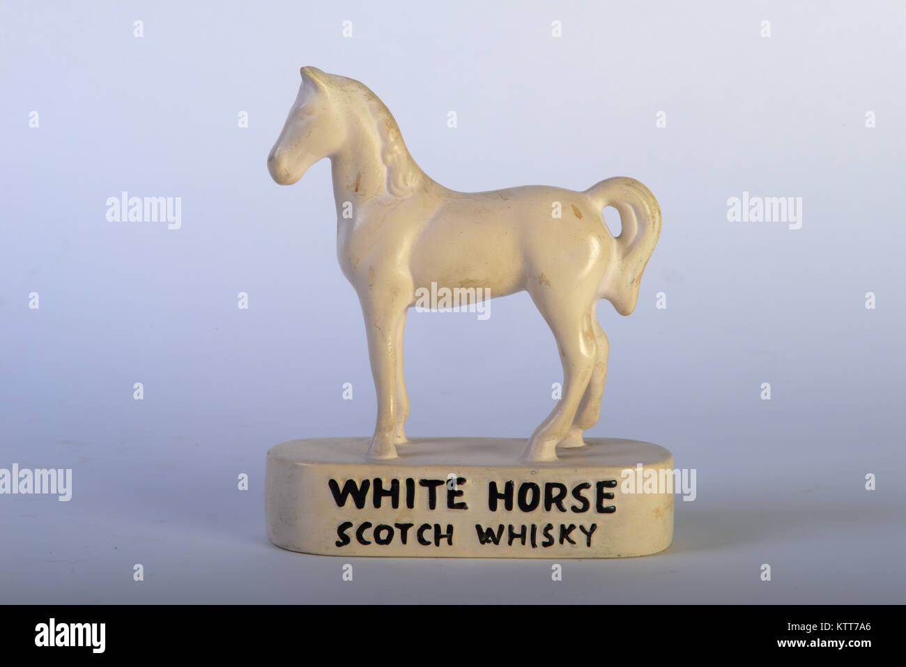 Golden whisky horse hires stock photography and images Alamy