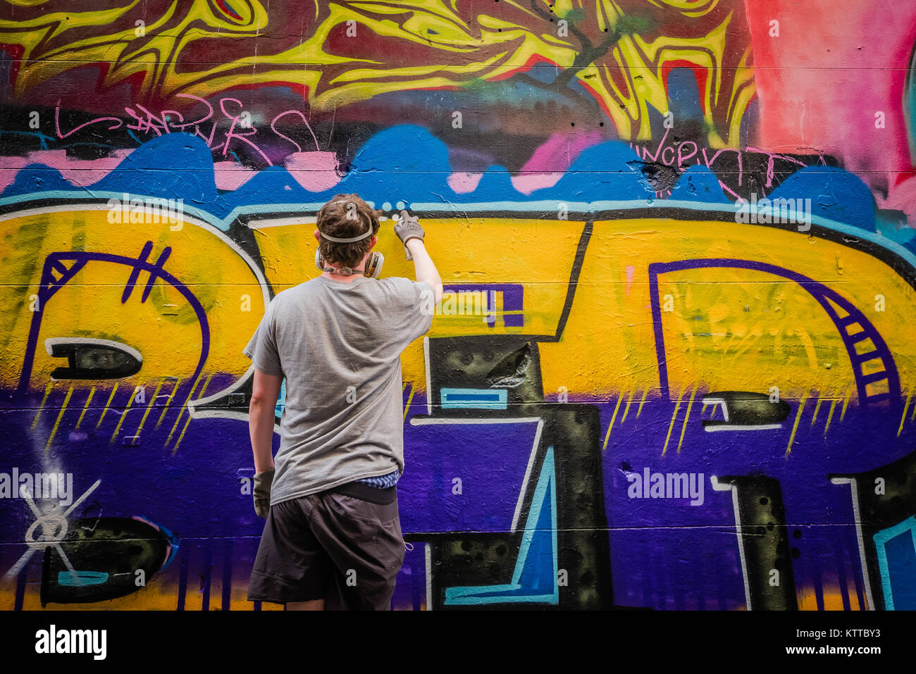 Famous graffiti hires stock photography and images Alamy