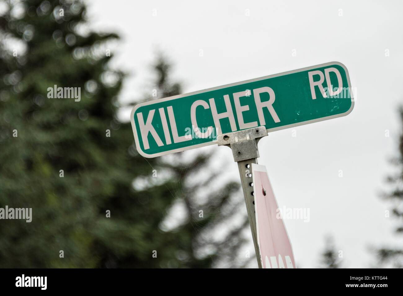 Kilcher Road marking the start of the Kilcher Homestead in remote Fritz Creek, Alaska. The Kilchers are original homesteaders and stars of the reality television show Alaska the Last Frontier show. Stock Photo