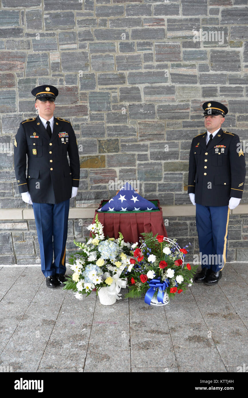 New York Army National Guard Military Funeral Honors Soldiers from Latham, N.Y., Sergeants
